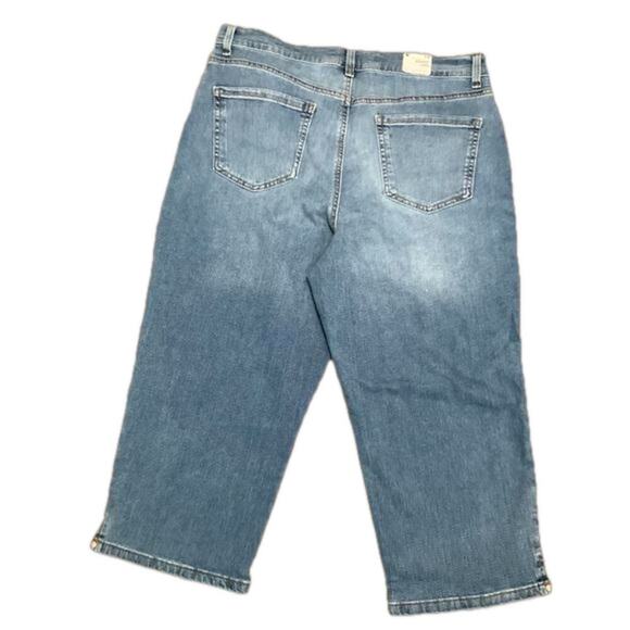 Gloria Vanderbilt Women's Capri Stretch Jeans Amanda Blue Size 14 NWT - Picture 4 of 10